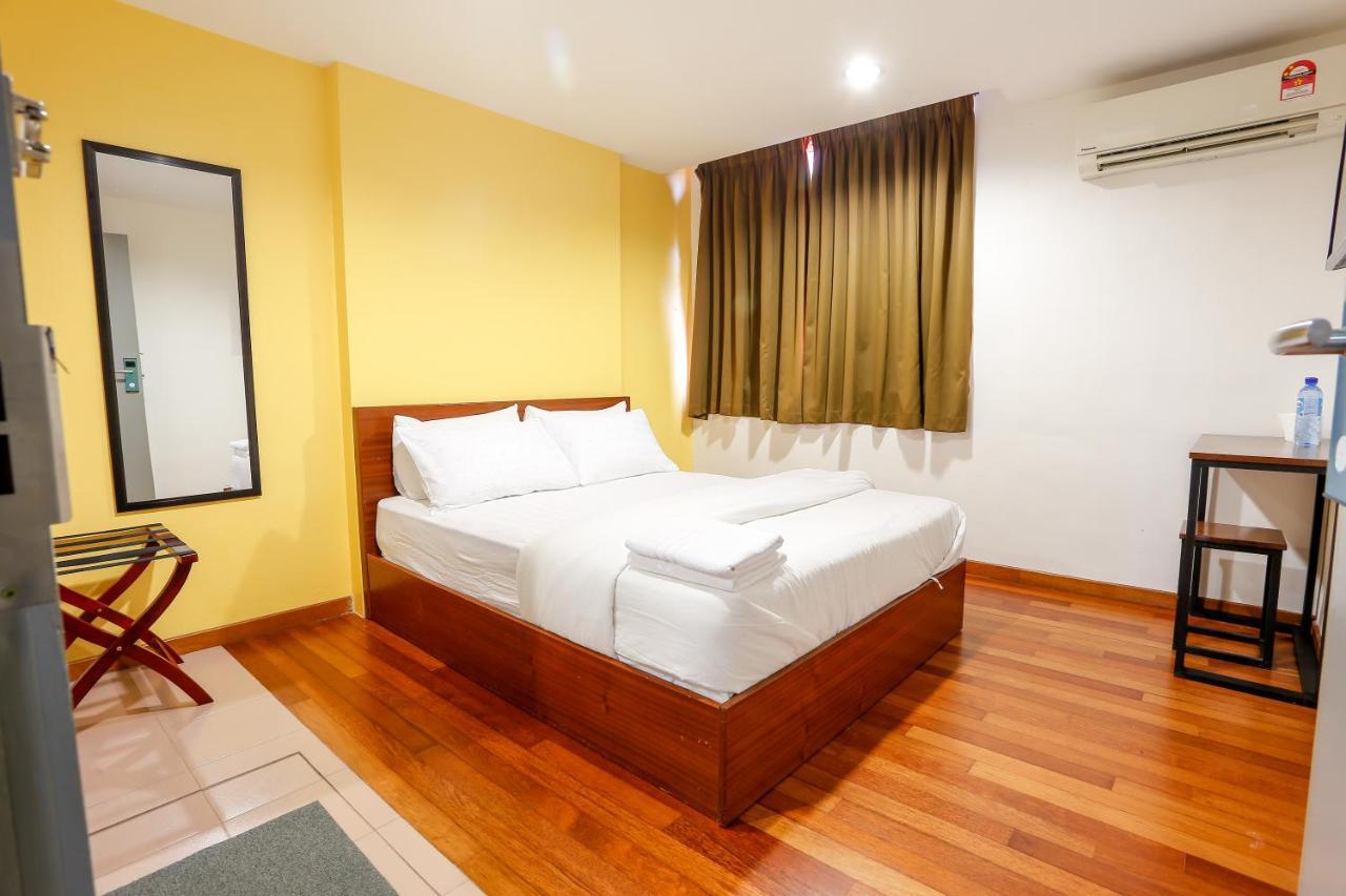 Lux Hotel Teluk Intan Εξωτερικό φωτογραφία
